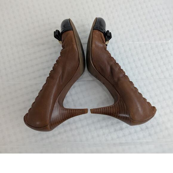 tory burch romy two-tone brown leather heels - Picture 12 of 15